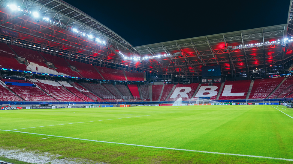 UCL NIGHT : Away day under the lights in Leipzig!