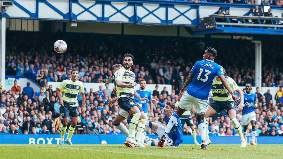 SO SWEET  : In a crucial match en route to the 2023 Premier League title, he scores a wonderful backheel volley to break the deadlock in an eventual 3-0 win at Everton.