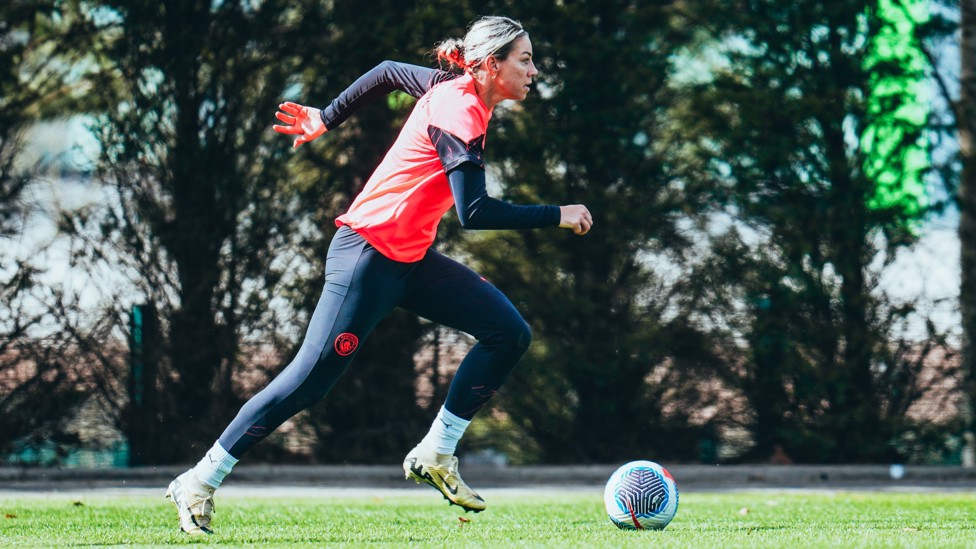 DARTING DEFENDER  : Alanna Kennedy progresses with the ball.