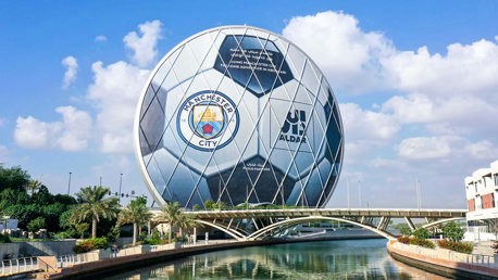 Aldar becomes official real estate partner of Manchester City Football Club 