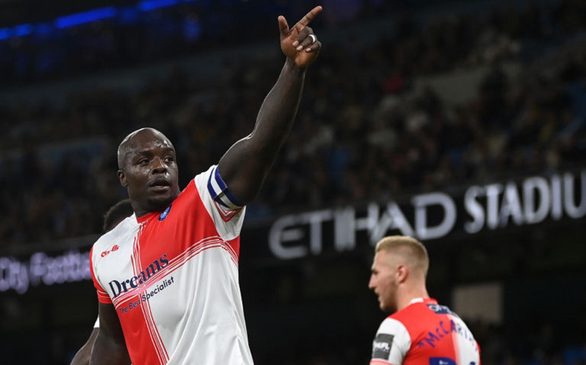  Akinfenwa thanks 'classy' City fans