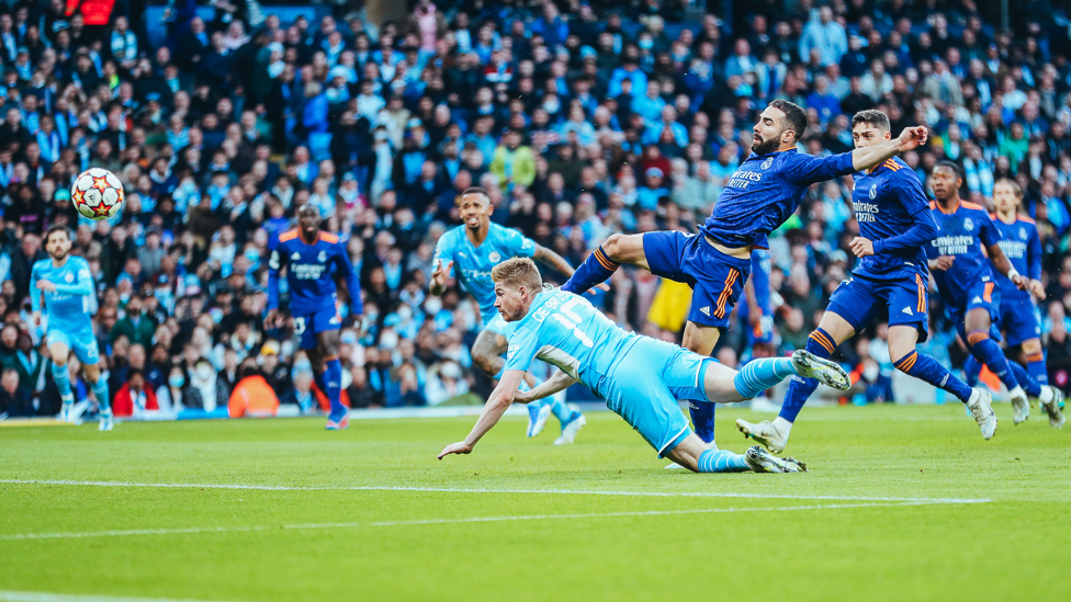 FLYING START  : GET IN! Kevin's header gives us the lead with barely 90 seconds gone.