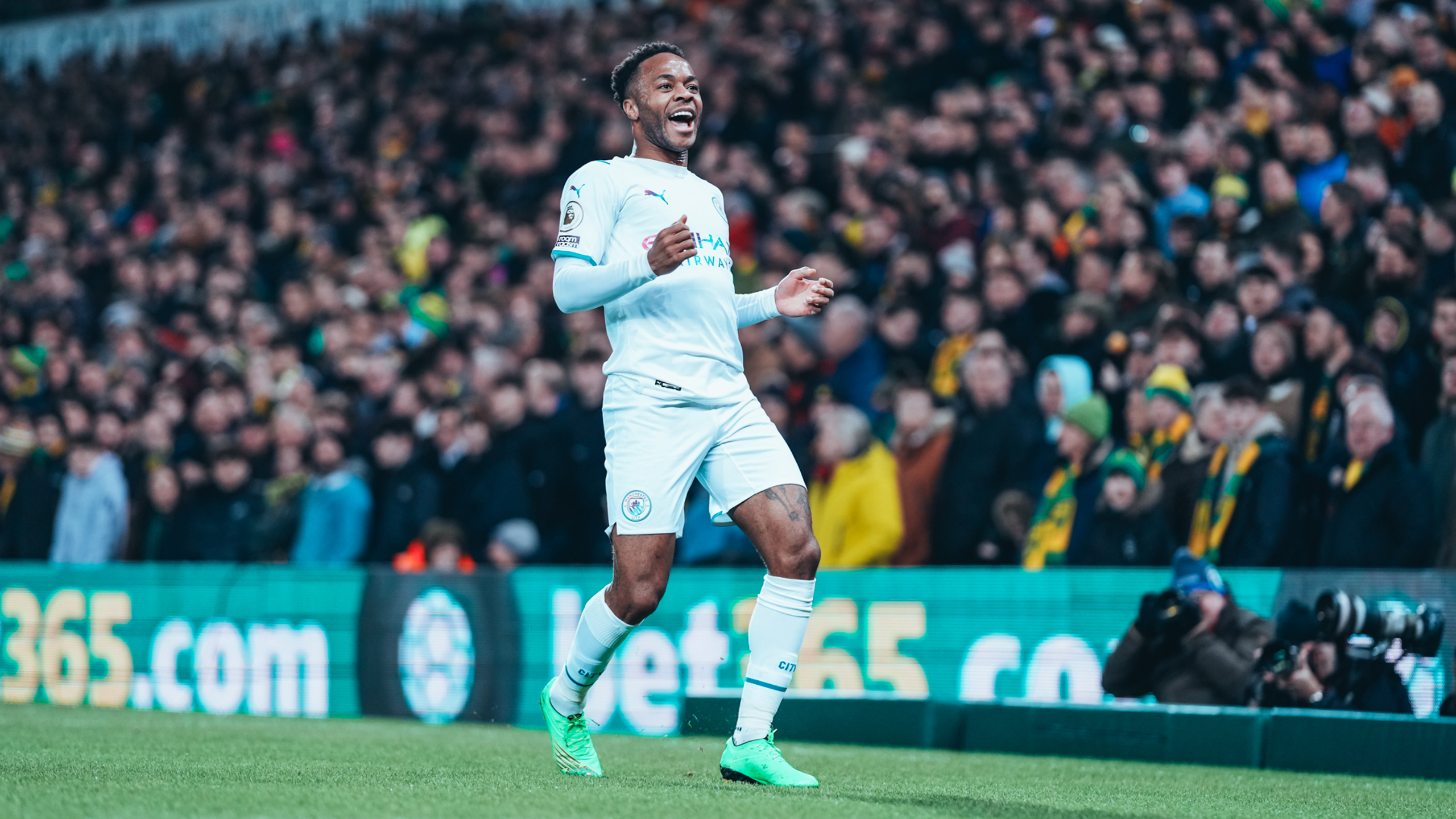 Gallery: Sterling job at Carrow Road!