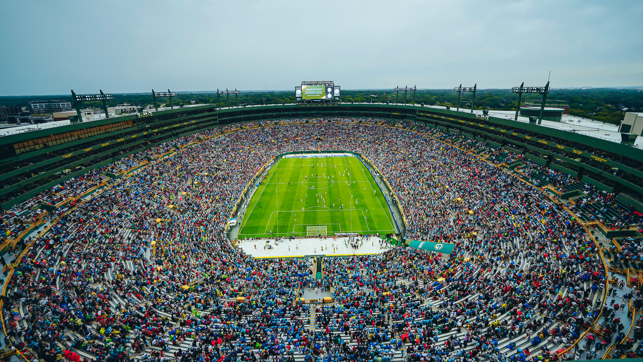 Bayern vs. Manchester City in front of 78,128 fans at Lambeau Field