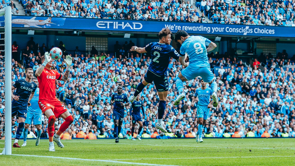 ONE BACK : Gundogan halves the deficit with a super header.