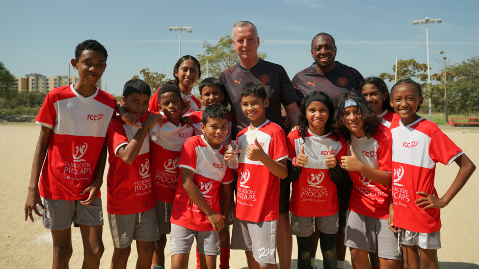 COMMUNITY : Participants from the local community enjoy sessions from the Football & Water Education curriculum