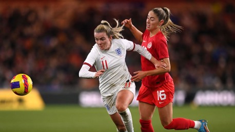 Beckie scores stunner to deny England in Arnold Clark Cup opener