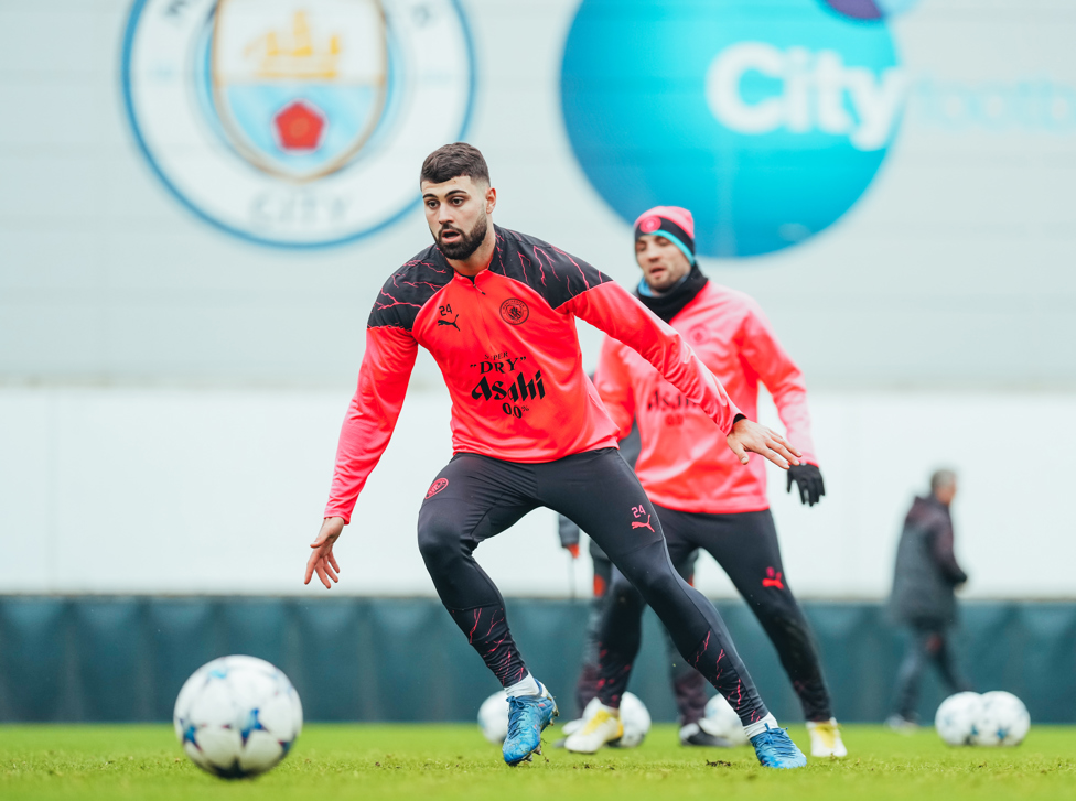 Josko, watched by compatriot Mateo Kovacic