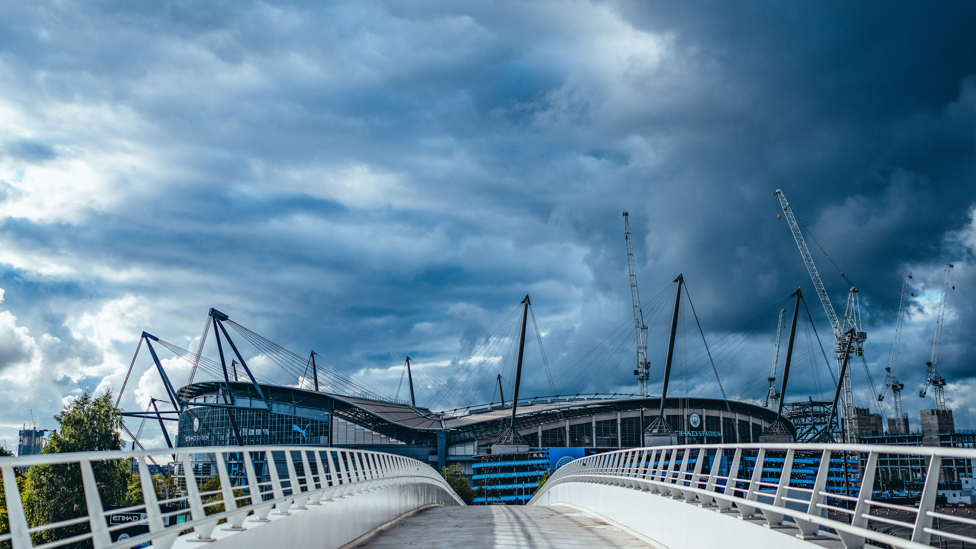 UP FOR THE CUP : Back at the Etihad in the Carabao Cup!