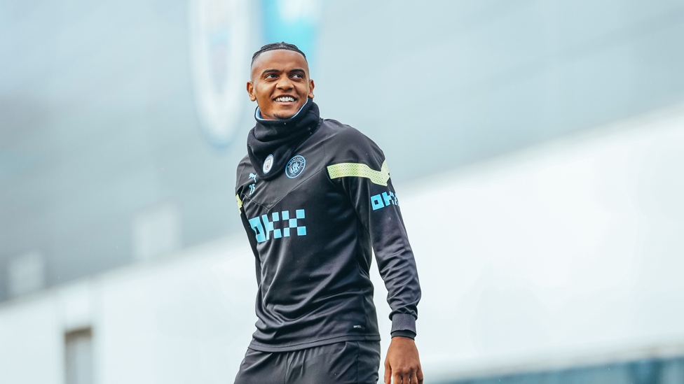 ACE AKANJI : Manuel all smiles ahead of our Fulham matchday