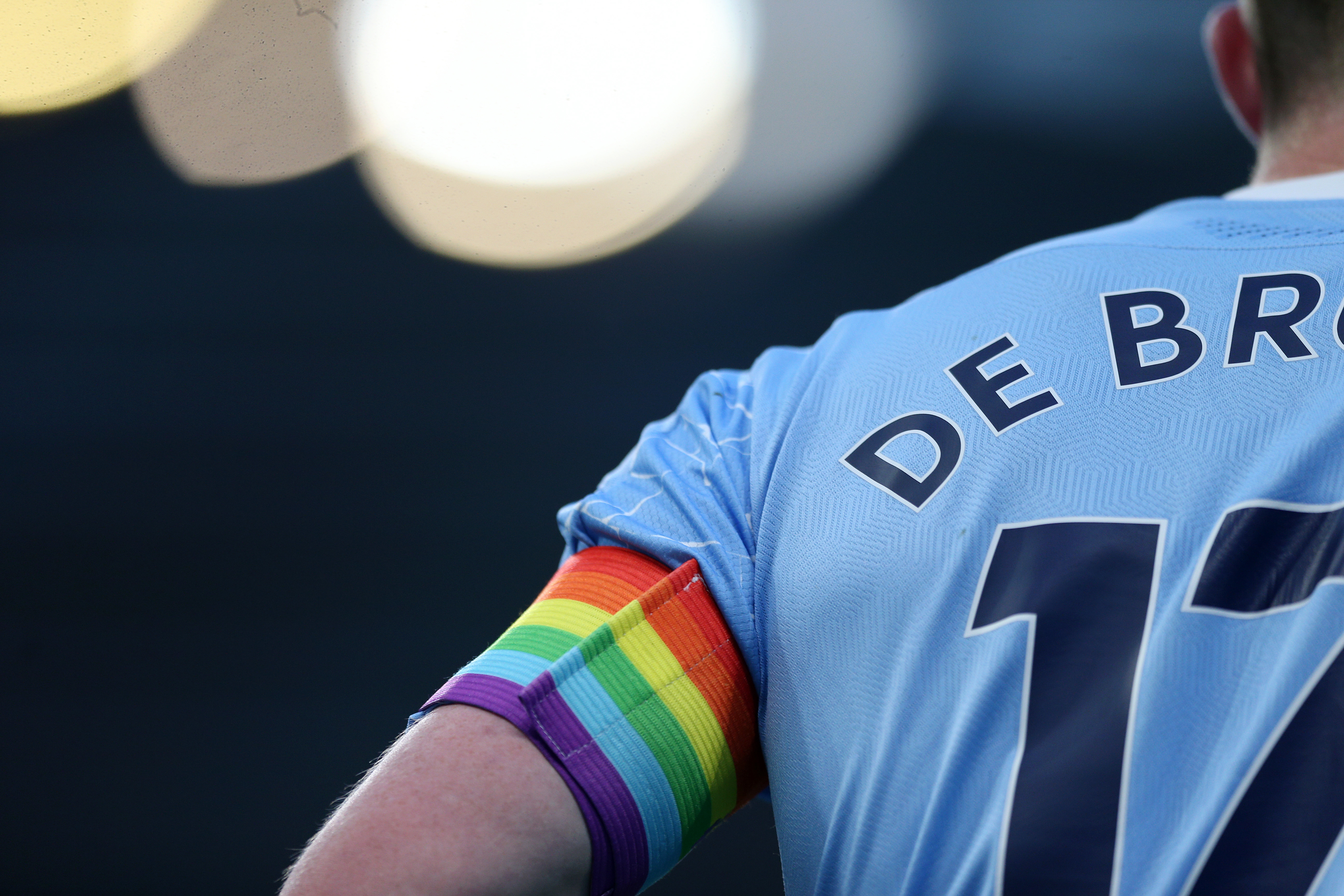 Premier League stars met with LGBTQ fan groups during Rainbow Laces -  Outsports