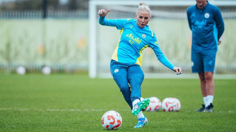 PINPOINT ACCURACY : Alex Greenwood picks a pass