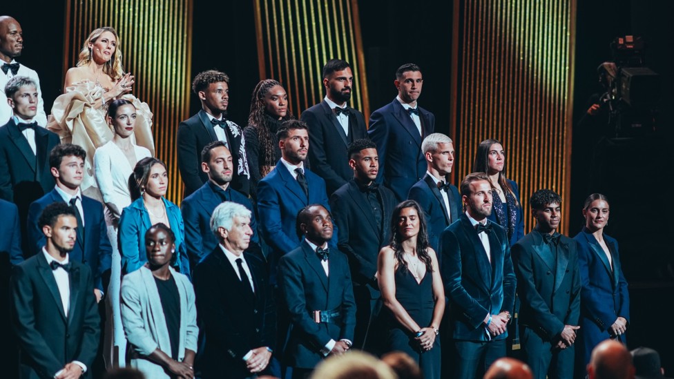 AMONG THE BEST OF THE BEST : Ruben Dias and Savinho on stage with tonight's nominees. 