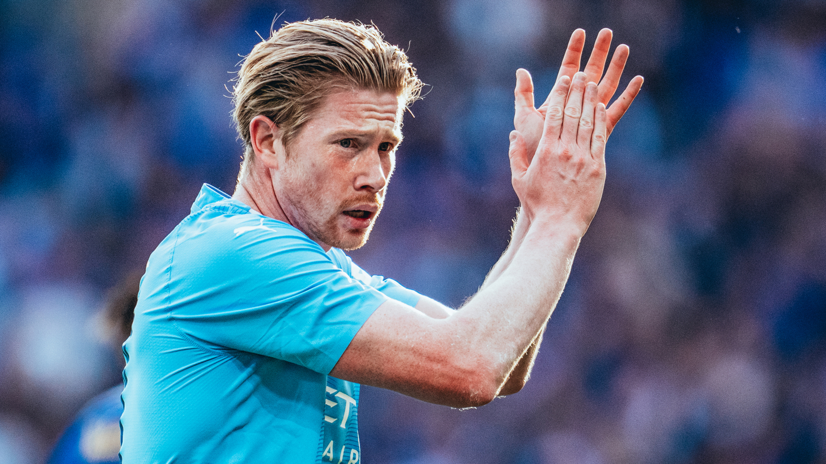 De Bruyne; It’s an honour to play with this team