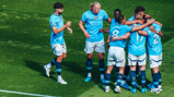 GROUP HUG: KDB feels the love!