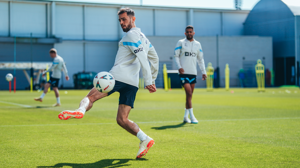 SKILLS ON SHOW : Bernardo Silva showcasing his immense talent in training