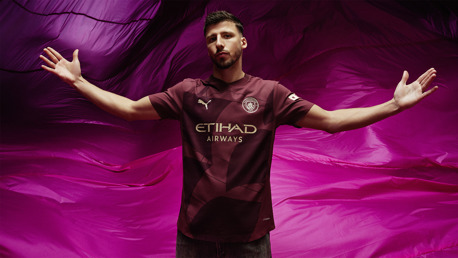 Perpetual motion: City and PUMA reveal 2024/25 Third kit