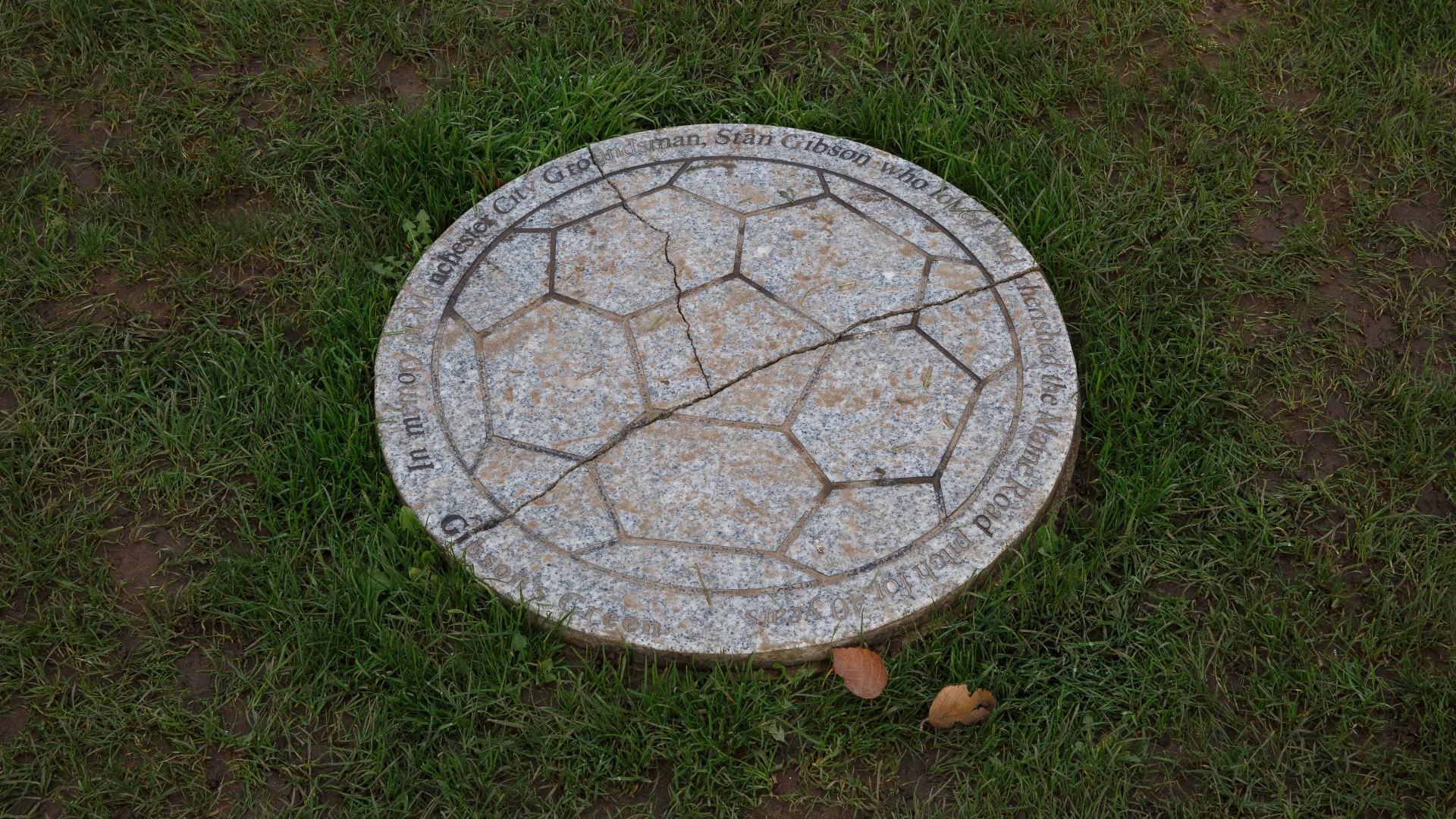 MAINE MEMORIES : This plaque is placed at the exact spot of the old centre-circle at Maine Road.