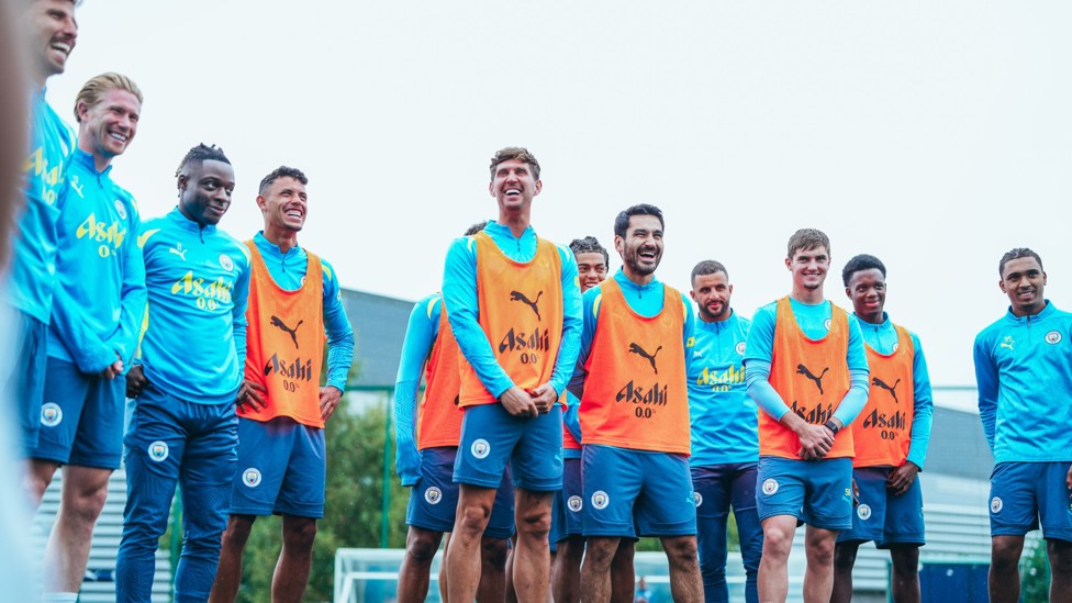 SQUAD GOALS  : City's morale clearly high!