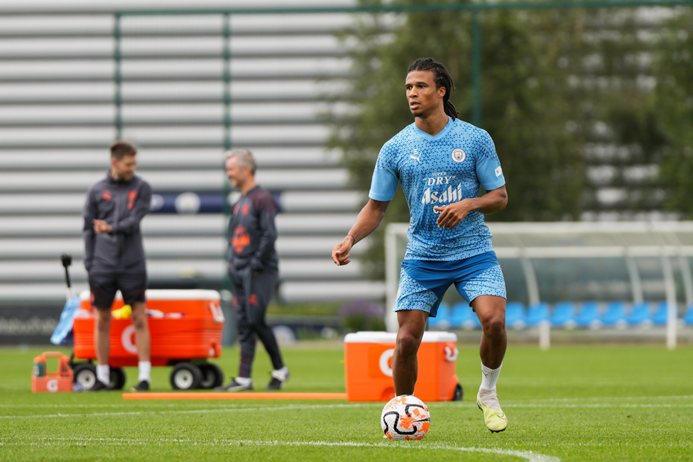 Nathan Ake : Our Dutch defender looking sharp...