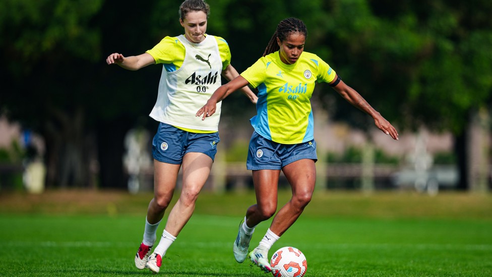 BATTLING FOR THE BALL : Vivianne Miedema and Mary Fowler in the thick of the action