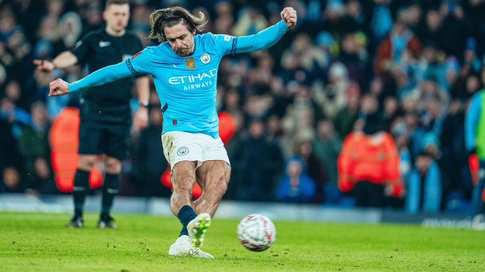 FANTASTIC FOUR : Grealish nets from the penalty spot.