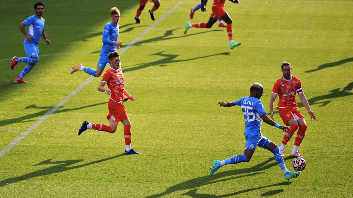 City 4-1 Blackpool: Highlights