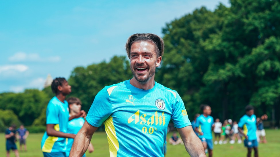 WING WIZARD : Fun in the sun for Jack Grealish!