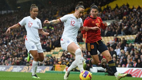 Lionesses held to goalless Arnold Clark Cup draw with Spain