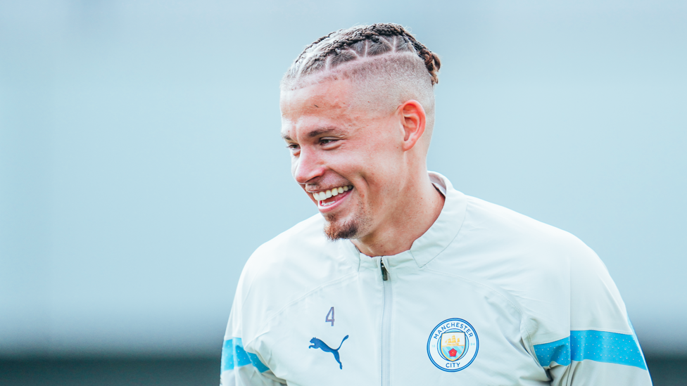 ALL SMILES : Kalvin Phillips