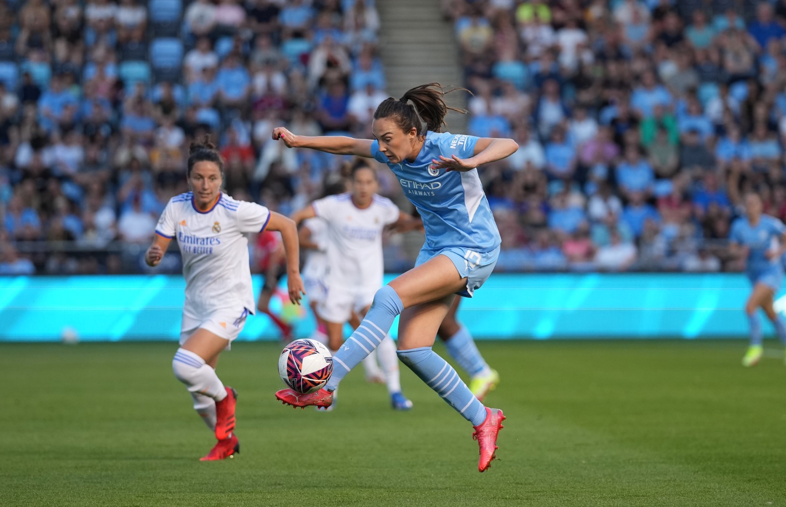 OFFICIAL: Hayley Raso joins Real Madrid Femenino - Managing Madrid