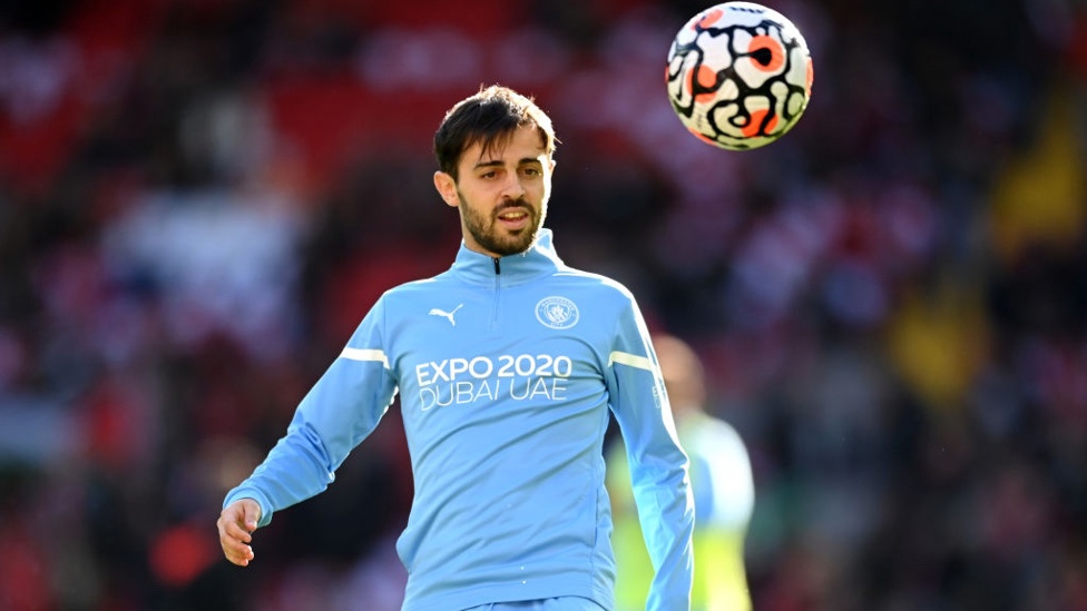 SILKY SILVA : Bernardo gets in the mood as kick-off approaches.