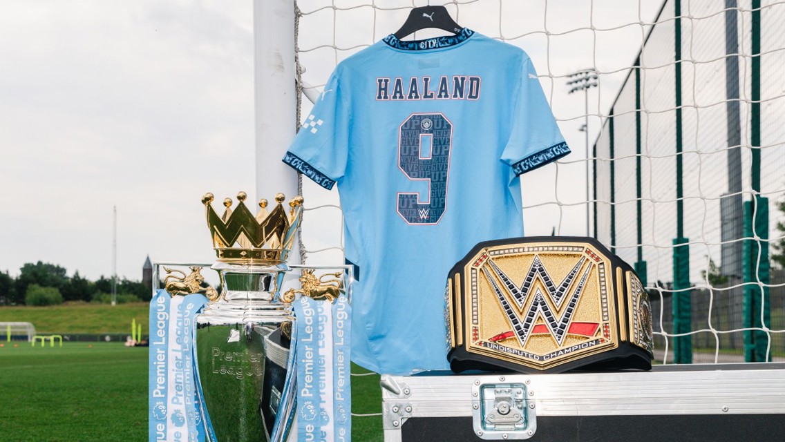 Manchester City and WWE® launch exclusive merchandise collaboration