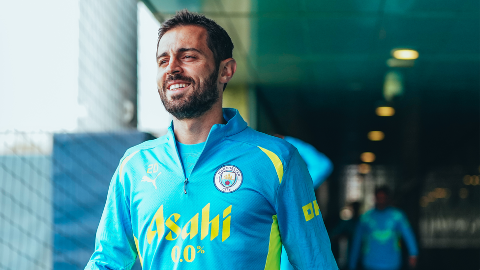 MIDFIELD MAESTRO : Bernardo Silva in fine spirits. 