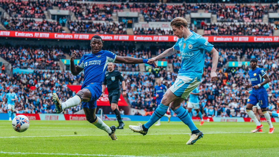 MIDFIELD MAESTRO : KDB looks to conjure up some magic.