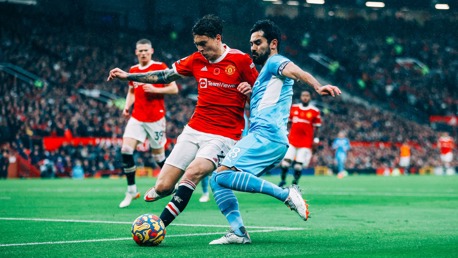 BATTLE: Gundogan has a 50/50 challenge with Lindelof.