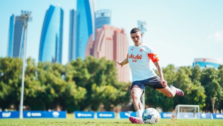 Abu Dhabi training: Sunny side up for City