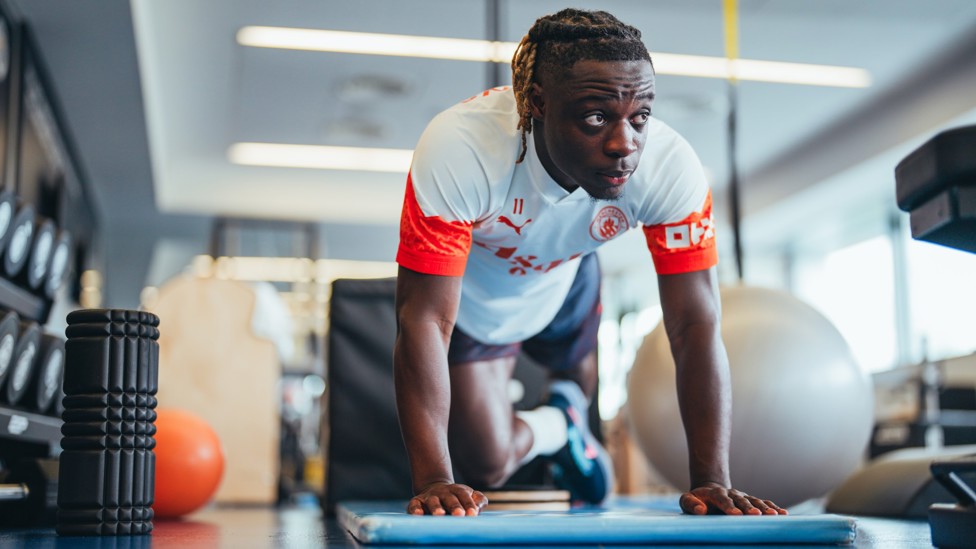 LOOKING UP : Jeremy Doku in the gym