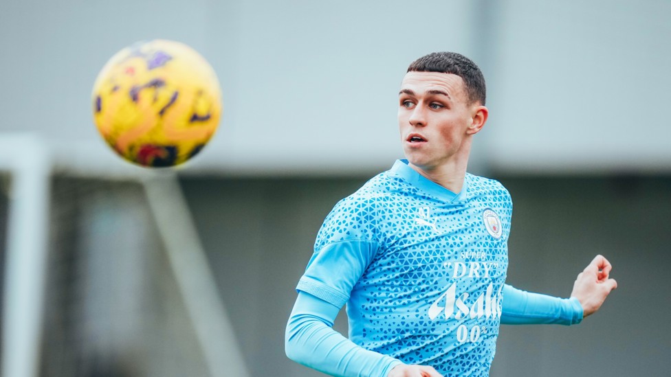 LOCAL LAD : Phil Foden switches the play