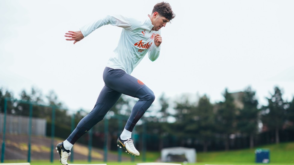 ROLLING STONES : John Stones continues to build up his fitness as he eyes a fab finale to the season