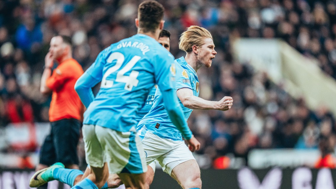 FIST PUMP: KDB enjoyed that!