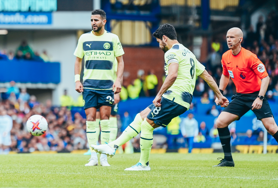 SILKY ILKAY : A stunning free-kick from the skipper makes it 3-0!