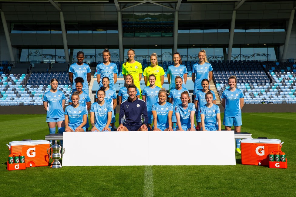 TEAM PIC : Steph Houghton in the 2021/22 team photo. 