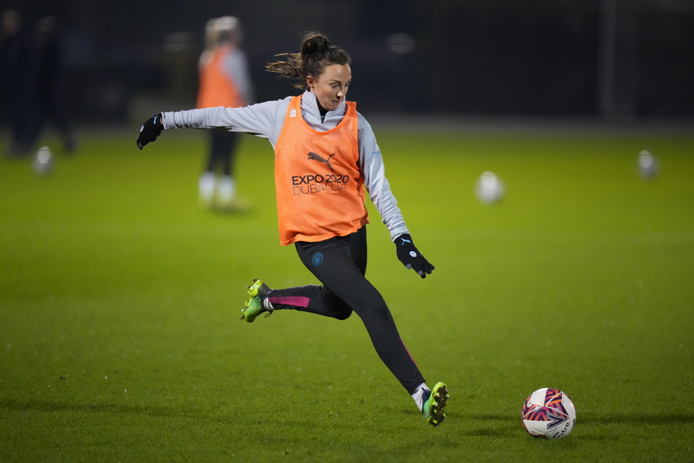 WEIR READY : Caroline Weir sharpens up the shooting boots!