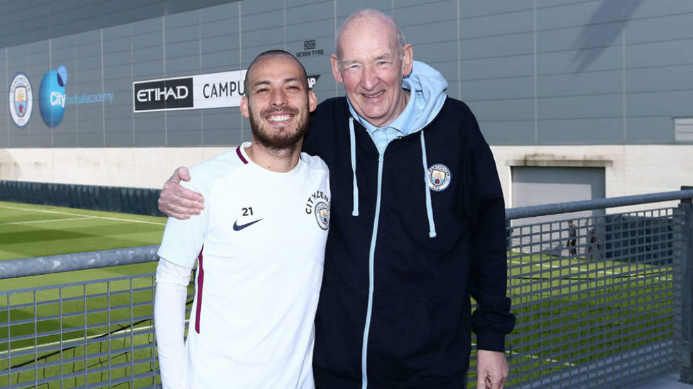 CLOSE BOND : David Silva and Bernard