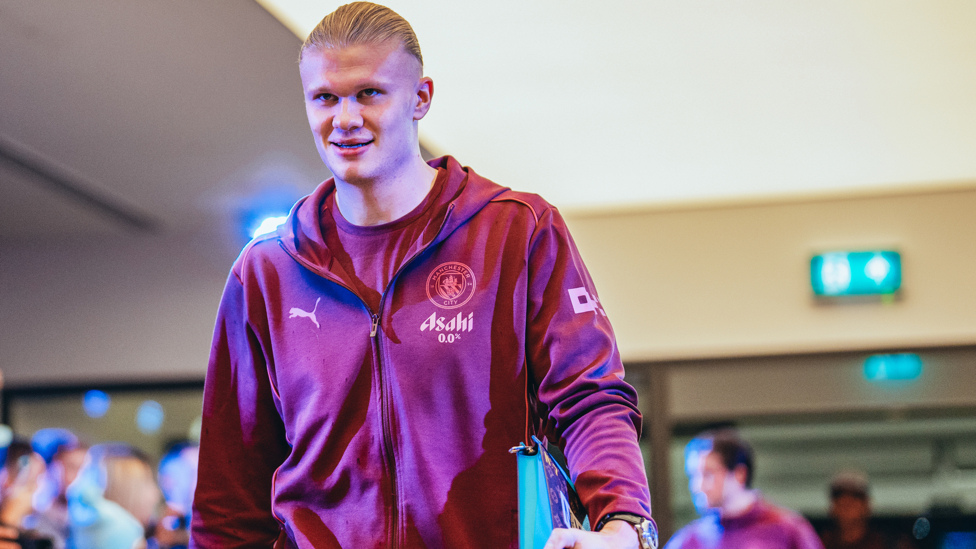 HAPPY HAALAND : Erling in good spirits when arriving at the stadium.