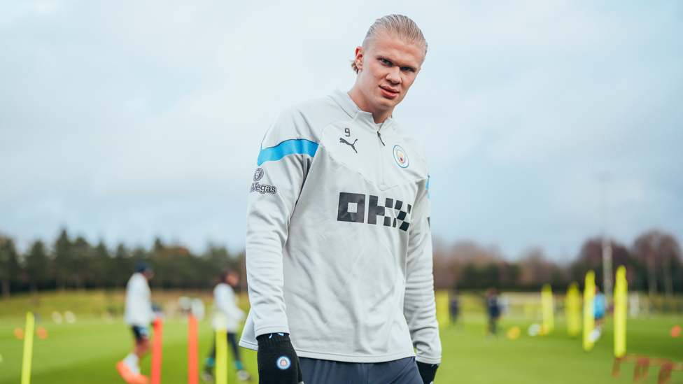 FOCUS TIME: Erling Haaland prepares for the next training drill.