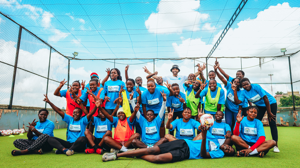 CELEBRATIONS : Joleon Lescott visited this season's Water Heroes Academy winners in Nairobi.