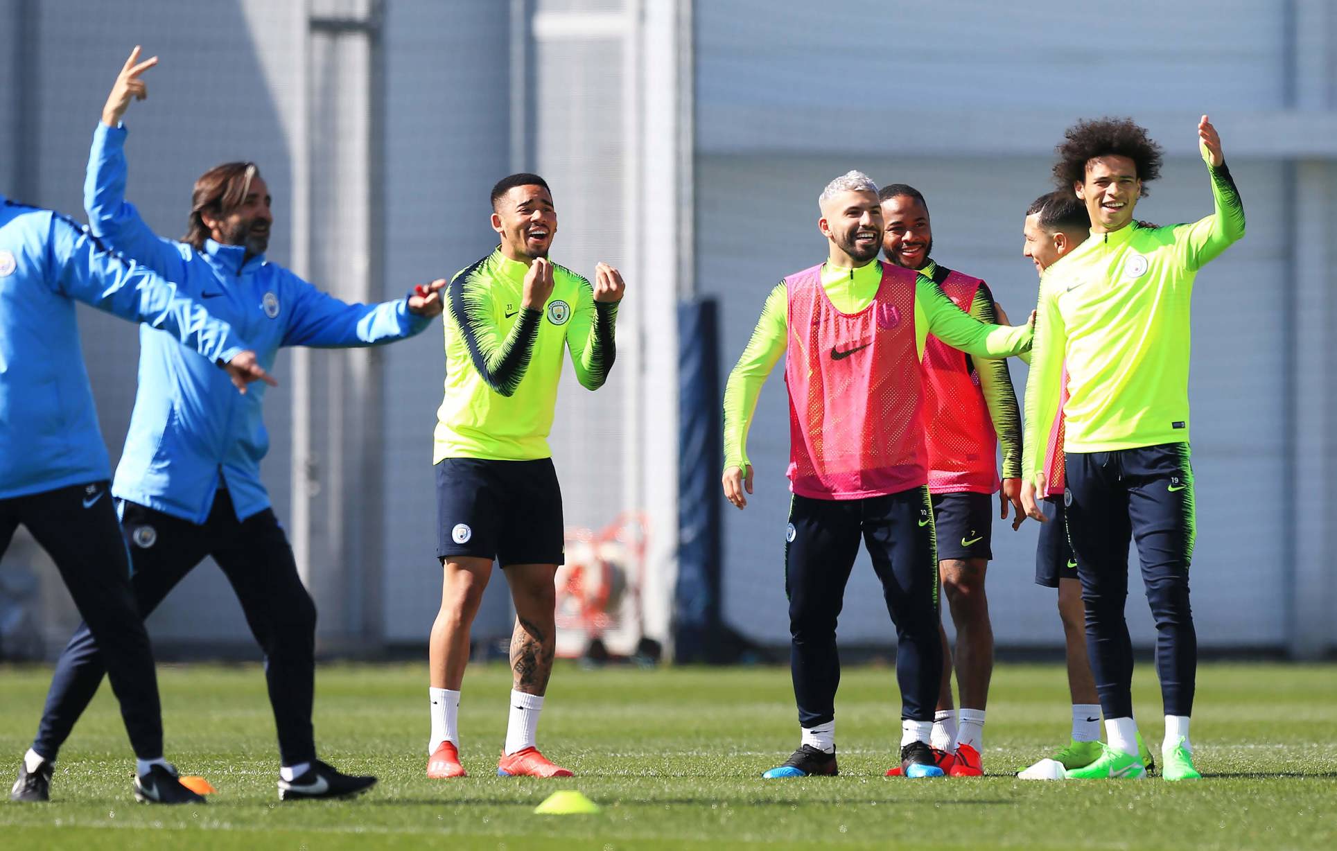 Fun in the sun: City train ahead of Fulham