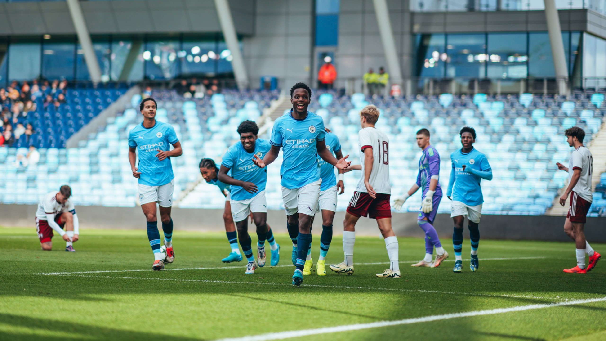 Oboavwoduo's hat-trick helps City down Sparta Prague in Youth League clash 